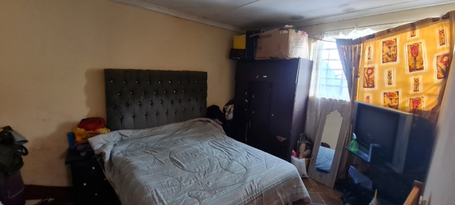 10 Bedroom Property for Sale in Zwide Eastern Cape